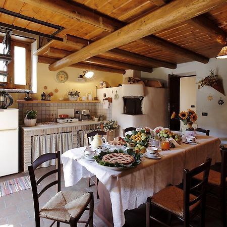 B&B A Rinazzu Milo Bagian luar foto